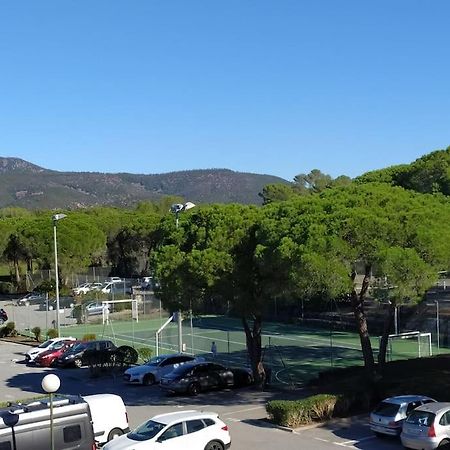 Apartmán Ideal Saint Raphael Piscine Clim Parking Exteriér fotografie