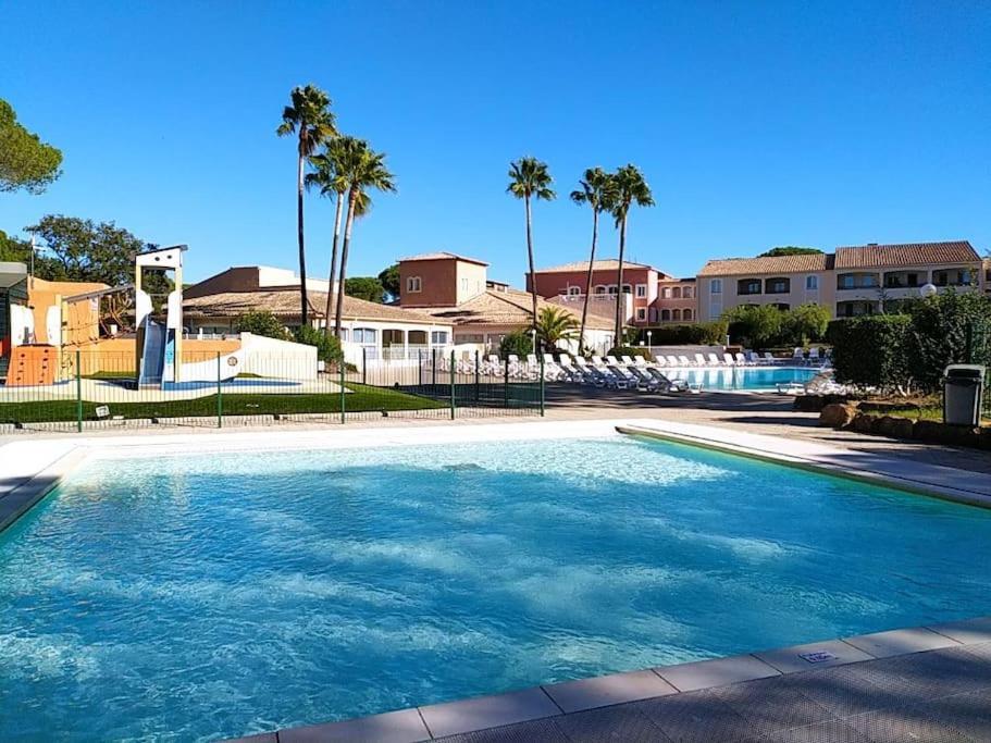 Apartmán Ideal Saint Raphael Piscine Clim Parking Exteriér fotografie