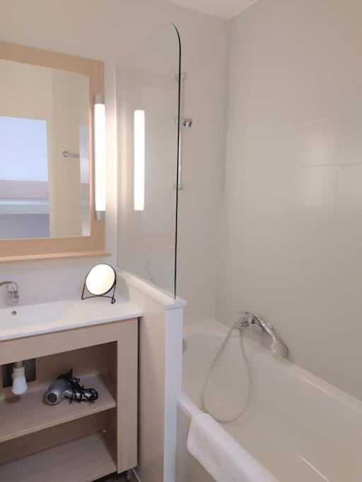 Apartmán Ideal Saint Raphael Piscine Clim Parking Exteriér fotografie